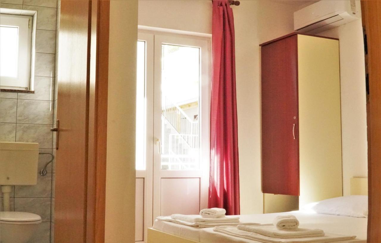 Villa Mily Baška Voda Стая снимка